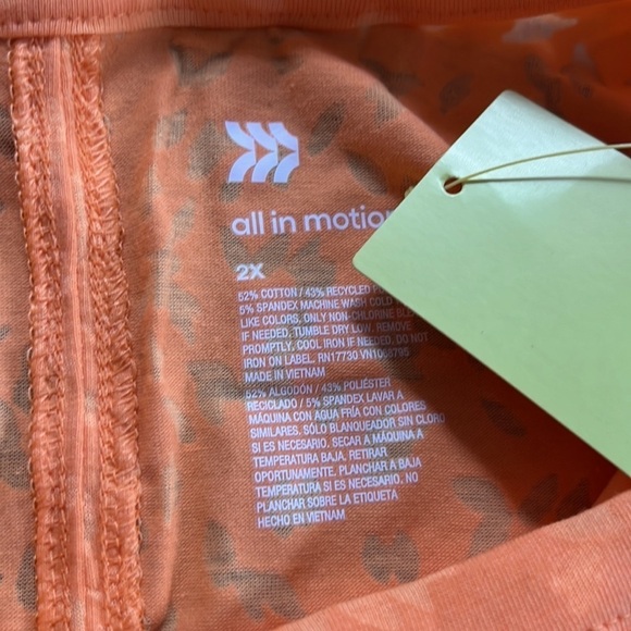 All in Motion Sleeveless Boxy Cropped Top Light Orange - Picture 6 of 7